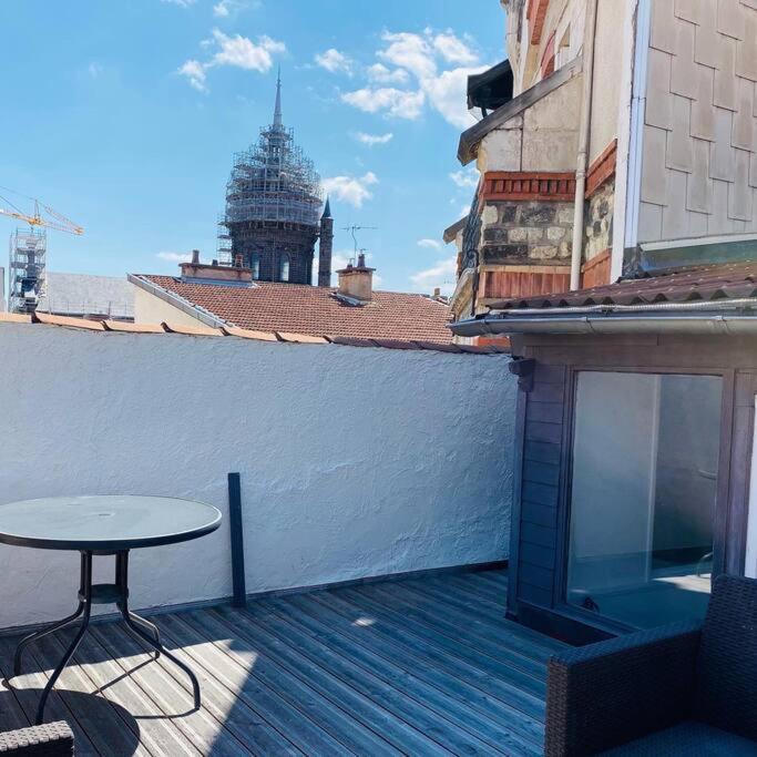 New Top Duplex Centre Avec Terrasse Et Parking Clermont-Ferrand Zewnętrze zdjęcie